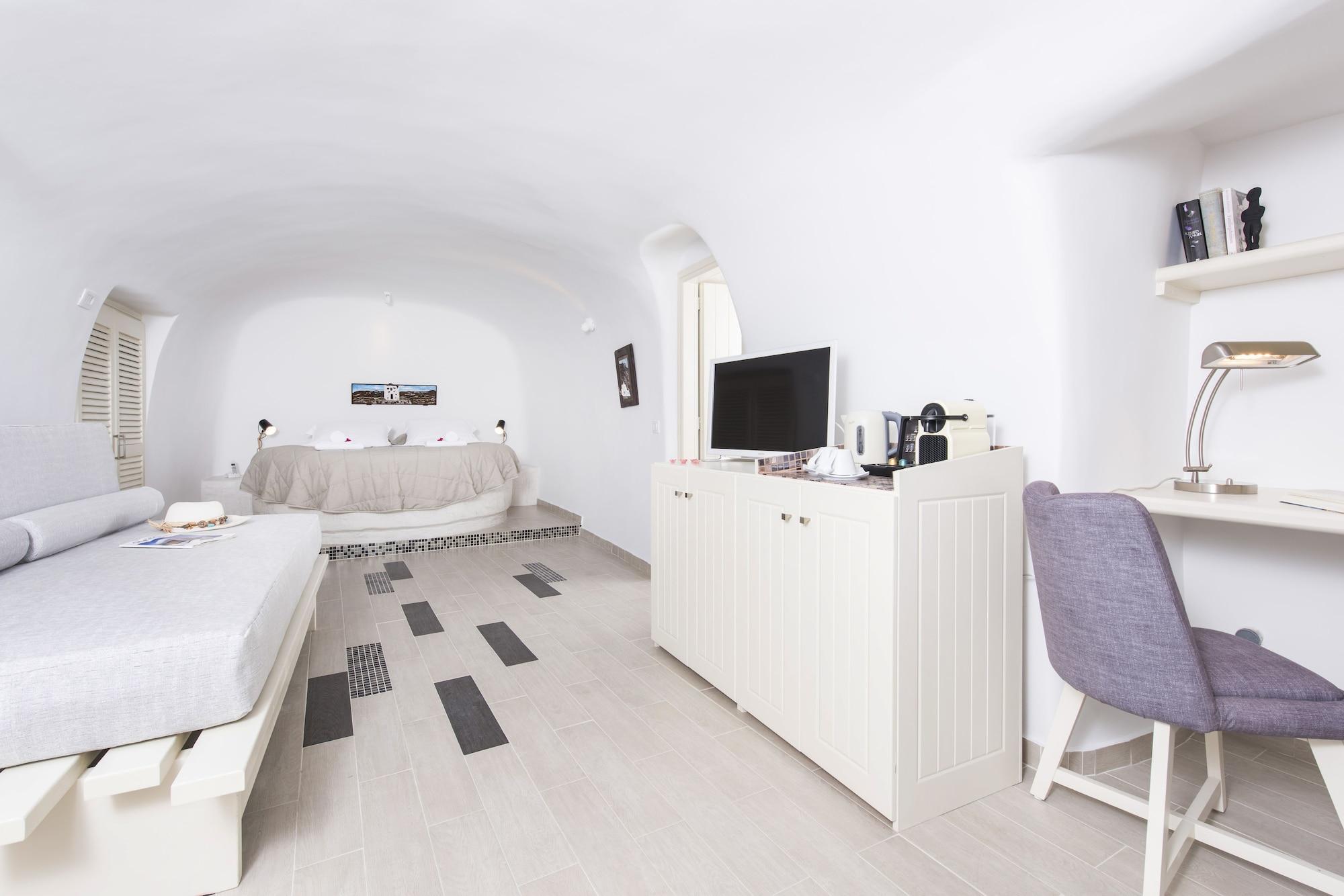 Ambition Suites (Adults Only) Oía Exterior photo