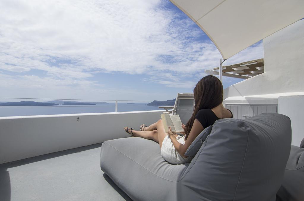 Ambition Suites (Adults Only) Oía Room photo
